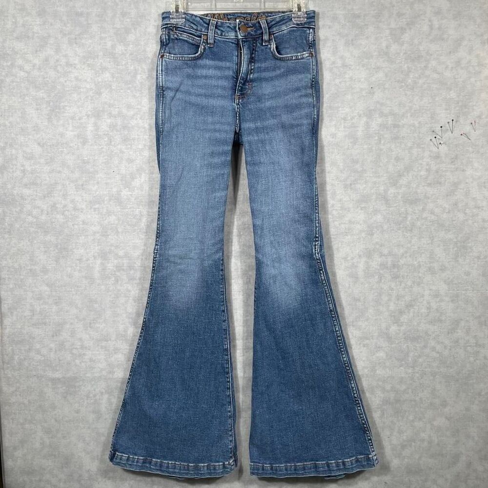 Wrangler bell bottom flare jeans.